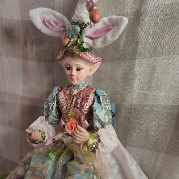 Cynthia Rowley Easter Elf Bunny Shelf Sitter Doll Tabletop Spring Pastel NEW - Picture 5 of 6